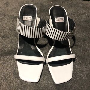Timothy Hitsman Sandals strappy blk and white 7.5